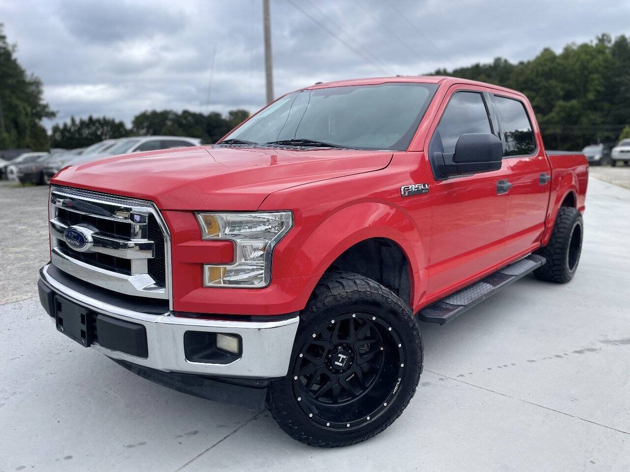 Used 2017 Ford F150 XLT RWD image 1