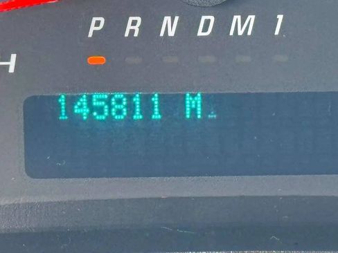Used 2016 Chevrolet Express 2500 RWD image 18