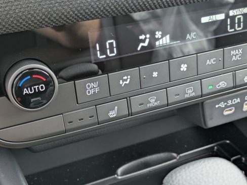 New 2026 Subaru Outback Premium image 29