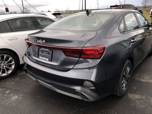 Used 2024 Kia Forte LXS image 5