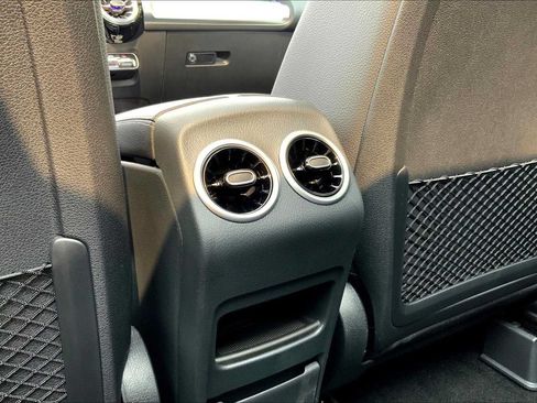 Certified 2026 Mercedes-Benz GLB 250 4MATIC image 22