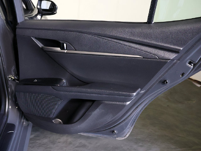 Used 2025 Toyota Camry LE FWD image 29