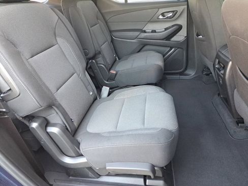 Certified 2022 Chevrolet Traverse LT image 12