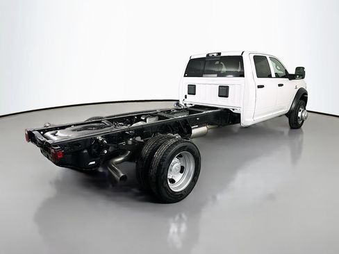 New 2026 RAM 5500 Tradesman AWD/4WD image 7