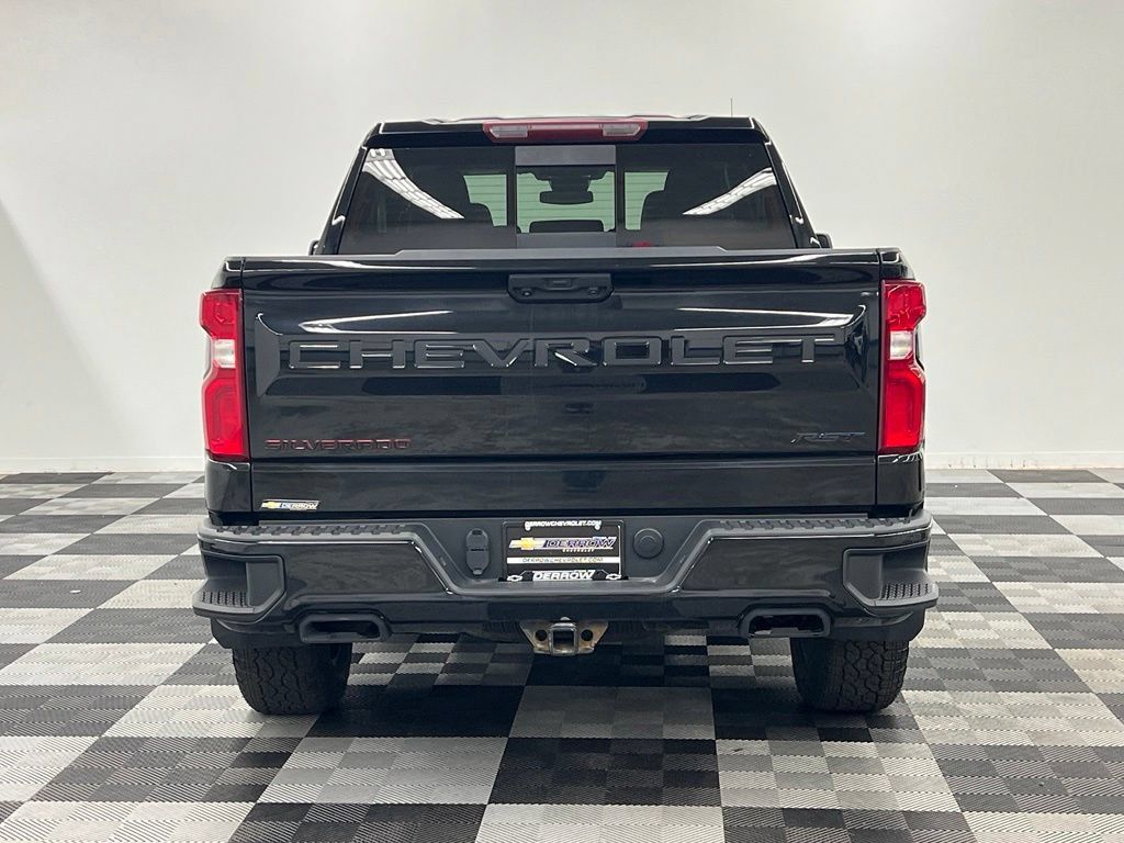 Used 2022 Chevrolet Silverado 1500 RST w/ Redline Edition AWD/4WD image 9
