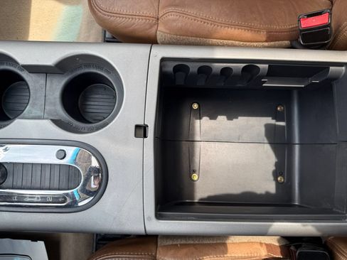 Used 2005 Ford F150 King Ranch AWD/4WD image 31