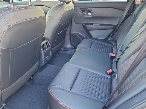 New 2026 Nissan Rogue SV AWD/4WD image 16