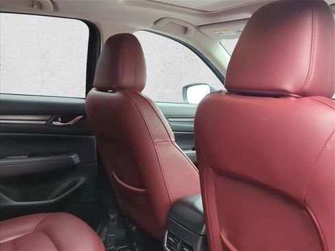 Used 2023 MAZDA CX-5 Carbon Edition image 17