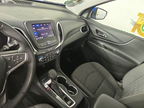 Certified 2024 Chevrolet Equinox LT FWD image 24