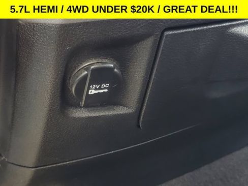 Used 2017 RAM 1500 Express w/ Express Value Package AWD/4WD image 16