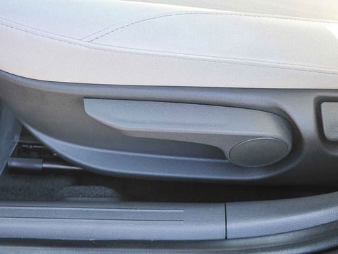 Certified 2025 Hyundai Sonata SE image 27