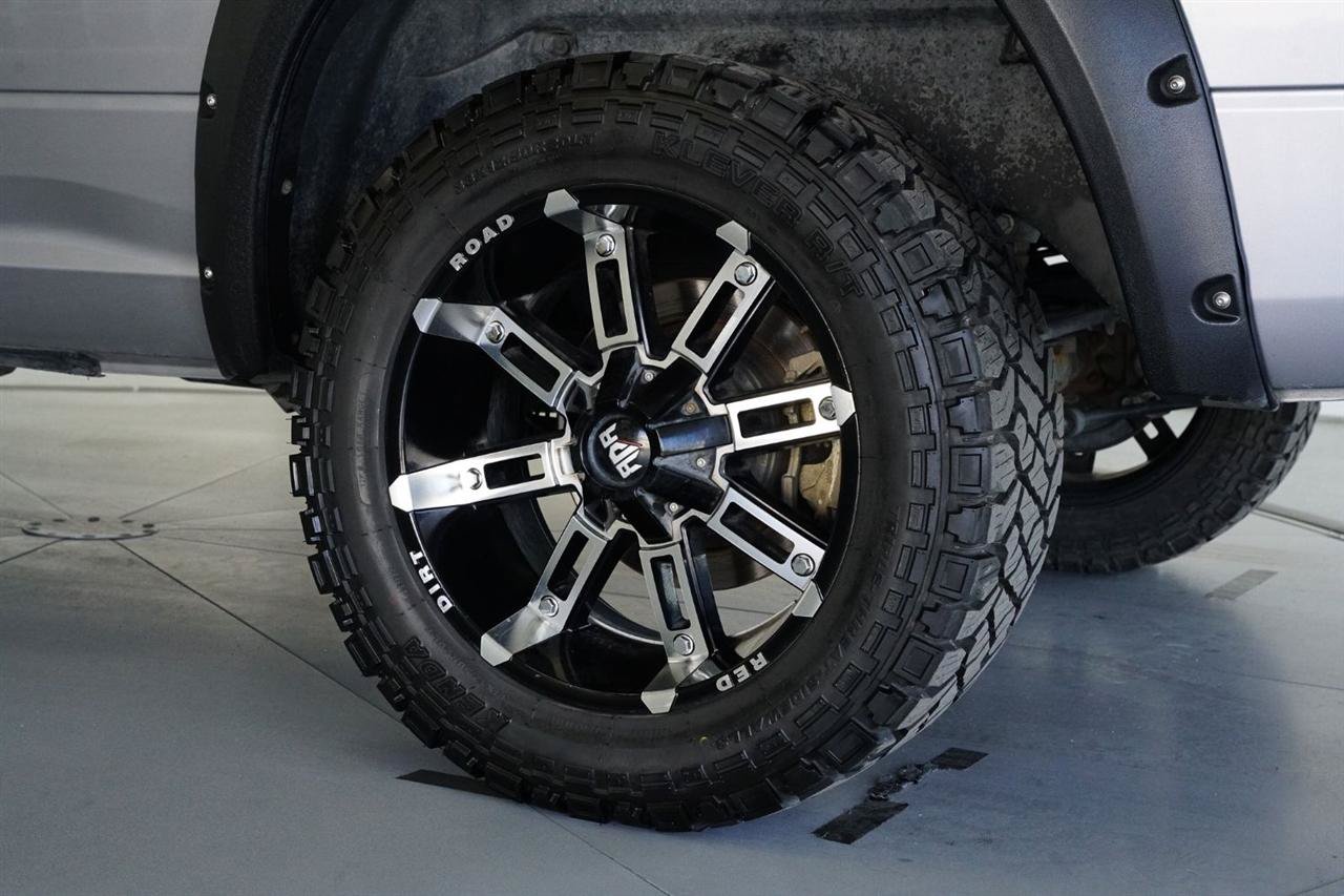 Used 2022 RAM 1500 Warlock w/ Electronics Group AWD/4WD image 5