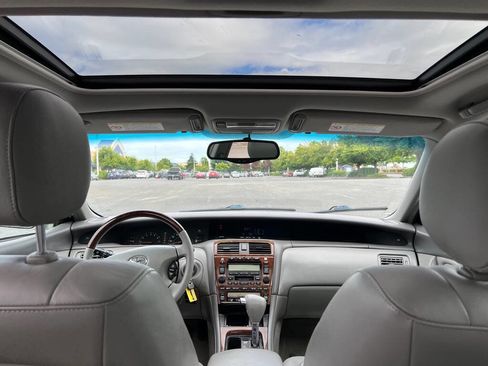 Used 2004 Toyota Avalon XL FWD image 11
