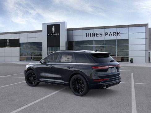 New 2026 Lincoln Corsair Grand Touring image 4