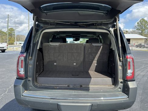 Used 2018 GMC Yukon Denali w/ Denali Ultimate Package image 11