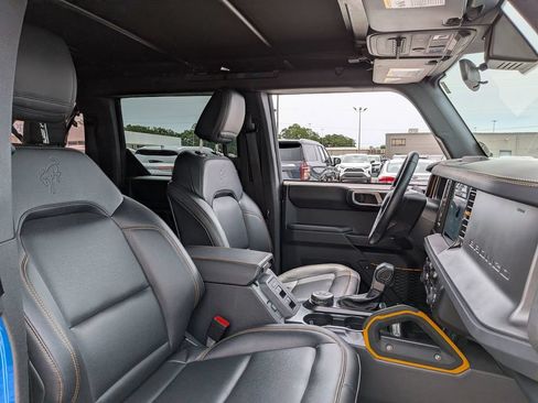 Used 2024 Ford Bronco Badlands AWD/4WD image 30