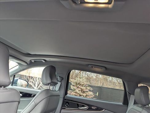 Certified 2023 Lincoln Nautilus Reserve w/ Equipment Group 201A image 27