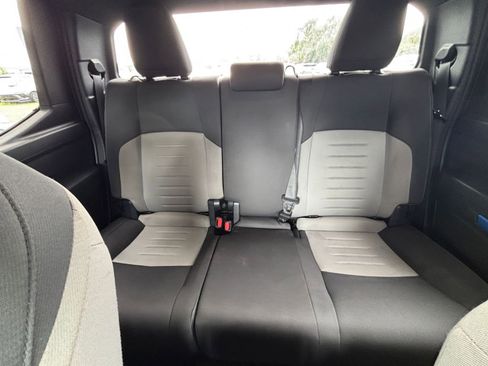 Used 2024 Toyota Tacoma TRD Sport image 39