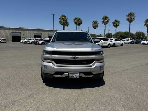 Used 2018 Chevrolet Silverado 1500 LT w/ Texas Edition AWD/4WD image 4