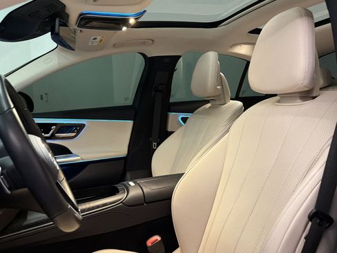 Certified 2024 Mercedes-Benz E 350 4MATIC Sedan image 13