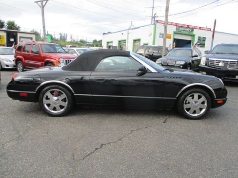 Used 2003 Ford Thunderbird image 9