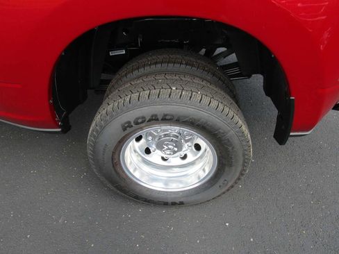 New 2025 RAM 3500 Tradesman image 10