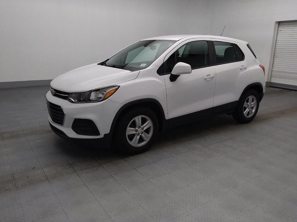 Used 2020 Chevrolet Trax LS FWD image 2
