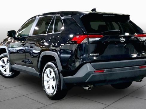 Used 2025 Toyota RAV4 LE AWD/4WD image 12