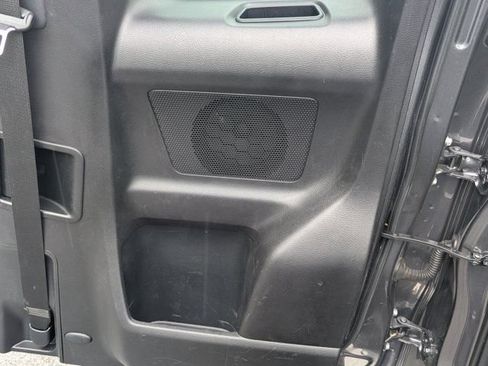 Used 2018 Toyota Tacoma SR w/ SR Convenience Package RWD image 15
