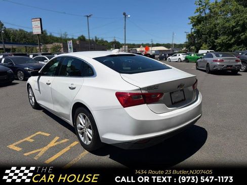 Used 2018 Chevrolet Malibu LT FWD image 5