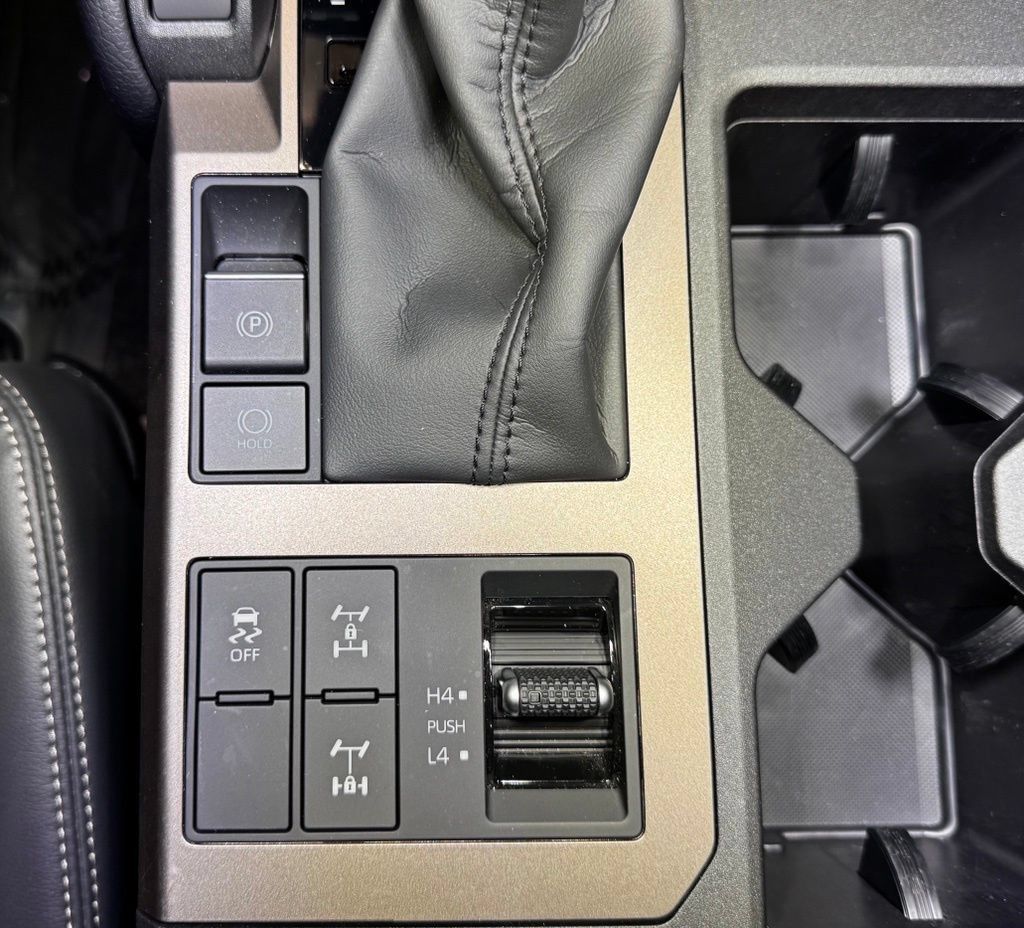 Certified 2025 Toyota Land Cruiser w/ Premium Package AWD/4WD image 40