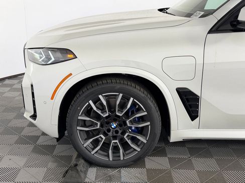 New 2026 BMW X5 xDrive50e w/ M Sport Package image 11