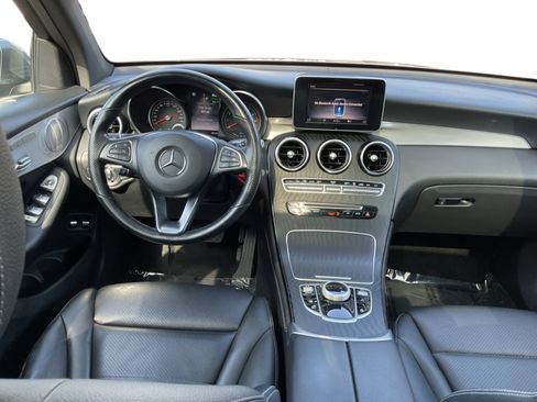 Used 2019 Mercedes-Benz GLC 350e 4MATIC image 14