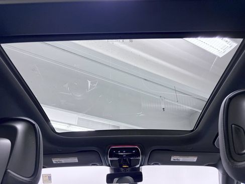 Certified 2026 Mercedes-Benz GLC 300 4MATIC image 25