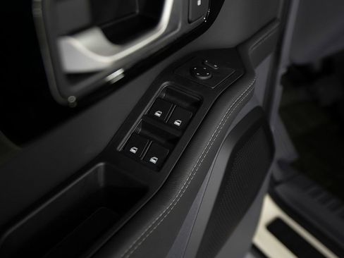 New 2025 INEOS Grenadier Fieldmaster Edition image 12