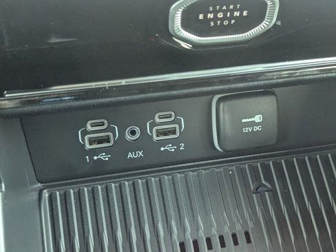 New 2026 Jeep Grand Cherokee Altitude AWD/4WD image 24