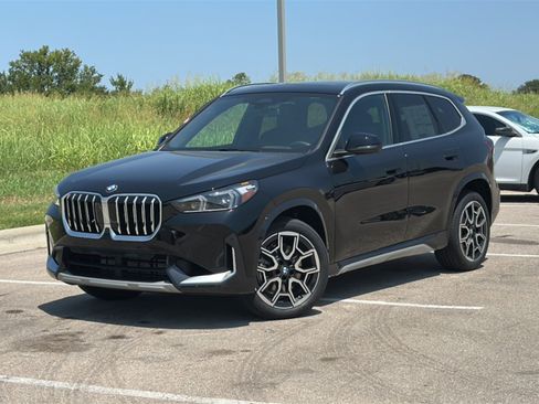 New 2025 BMW X1 xDrive28i w/ Technology Package image 1