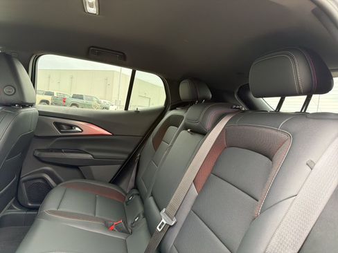 Certified 2024 Chevrolet Equinox EV RS image 10