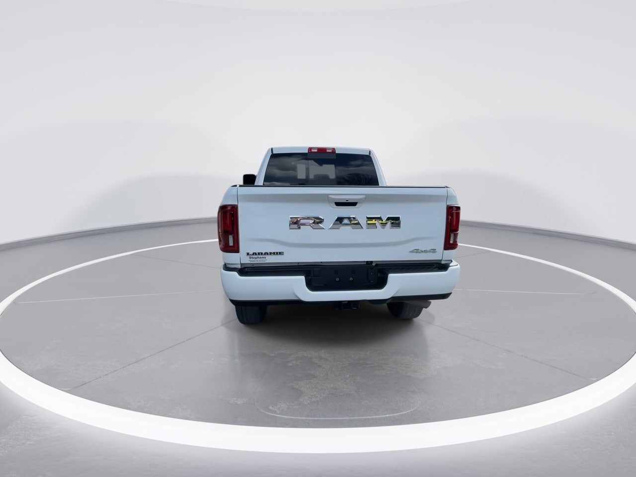 Used 2026 RAM 2500 Laramie AWD/4WD image 16