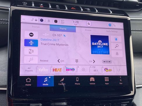 New 2025 Jeep Grand Cherokee Limited image 8