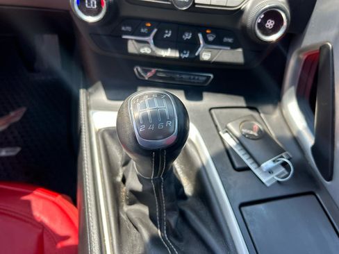 Used 2014 Chevrolet Corvette Stingray Coupe RWD image 18