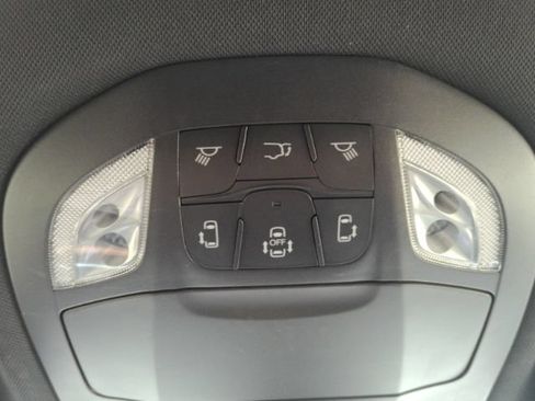 Used 2026 Chrysler Pacifica Select FWD image 52