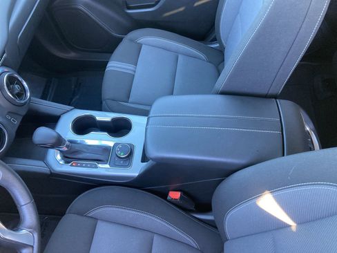 Used 2025 Chevrolet Blazer LT image 24