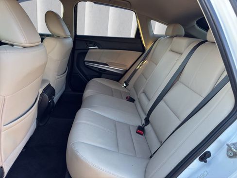 Used 2015 Honda Crosstour EX-L image 11