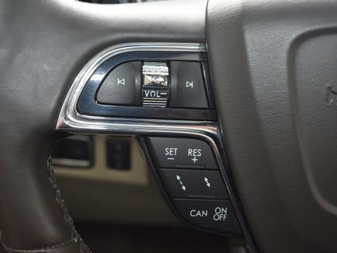 Used 2020 Lincoln Navigator L Reserve w/ Luxury Package AWD/4WD image 26