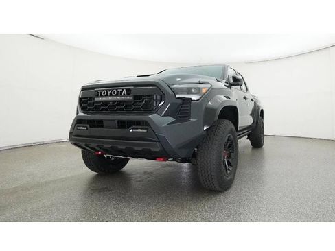 Used 2025 Toyota Tacoma TRD Pro w/ Tow Tech Package AWD/4WD image 38