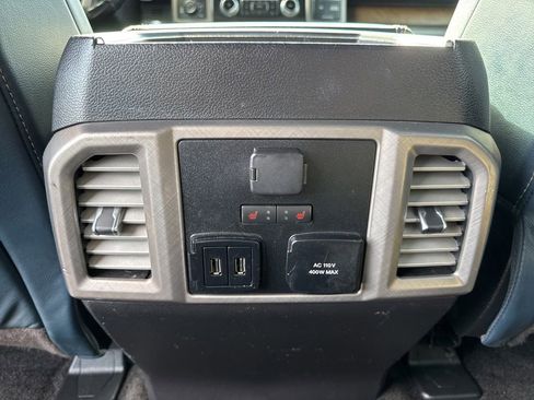 Used 2018 Ford F150 Limited w/ Trailer Tow Package image 27