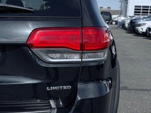 Used 2015 Jeep Grand Cherokee Limited AWD/4WD image 8
