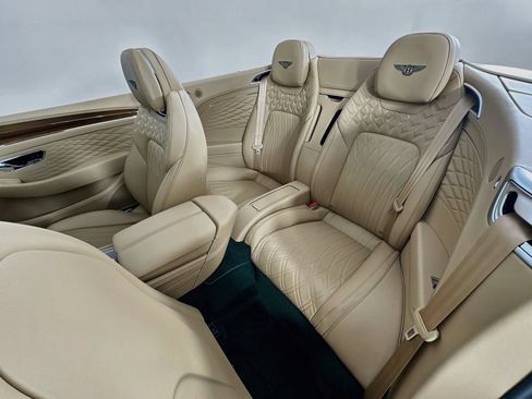 New 2026 Bentley Continental GT Azure AWD/4WD image 22