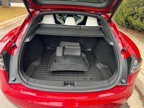 Used 2019 Tesla Model S Performance image 11